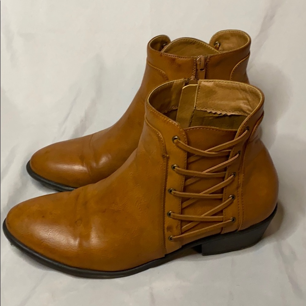 Charlotte Russe Ankle Boots/Size 10 Woman’s/Brown